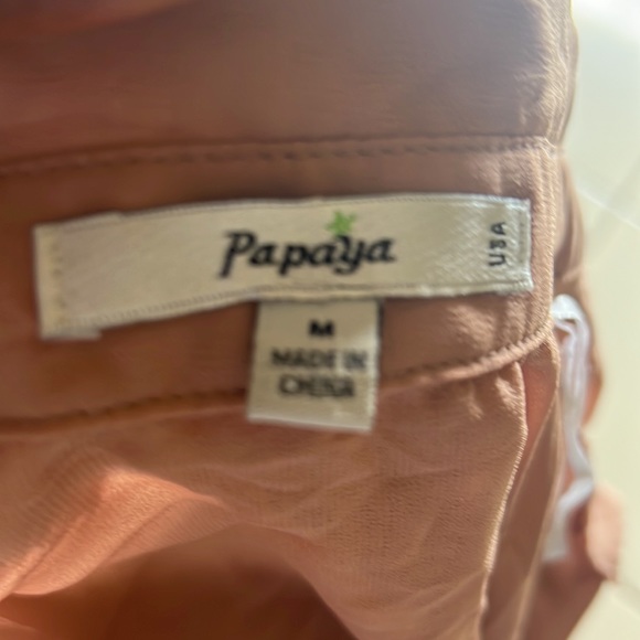 Beautiful gently worn blouse. - Picture 2 of 3